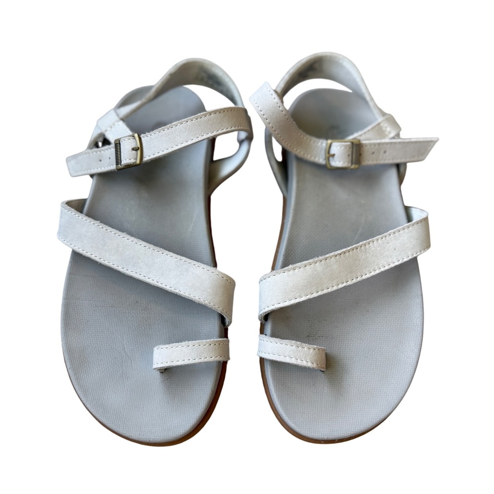 Chaco Tulip Women's 8 Leather Sandals Grey Strappy Toe Loop